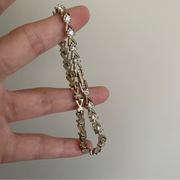 Avon Silver-Toned Tennis Bracelet with Cubic Zirconia Embellishments - Picture 7 of 7
